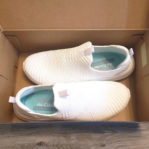 Skechers Ultra Flex 2.0 Ladies sz 9
